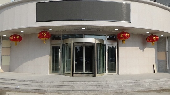 成都旋轉(zhuǎn)門(mén)工程案例
