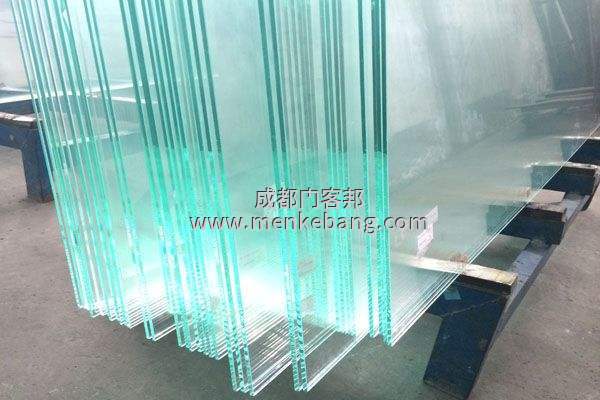 平移自動門一定要用鋼化玻璃嗎